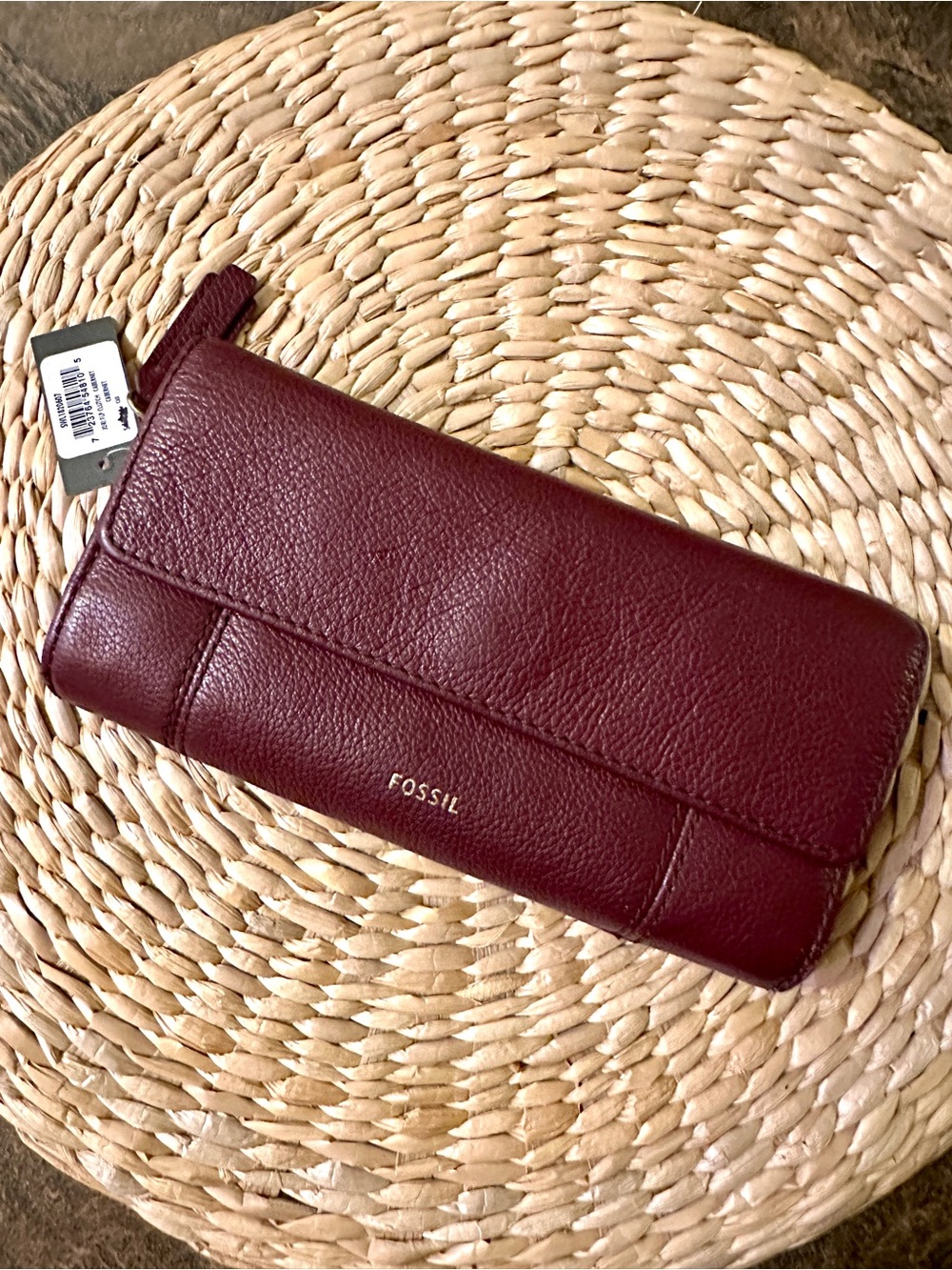 Fossil Pebbled Textured Leather Flip Wallet "Cabernet"